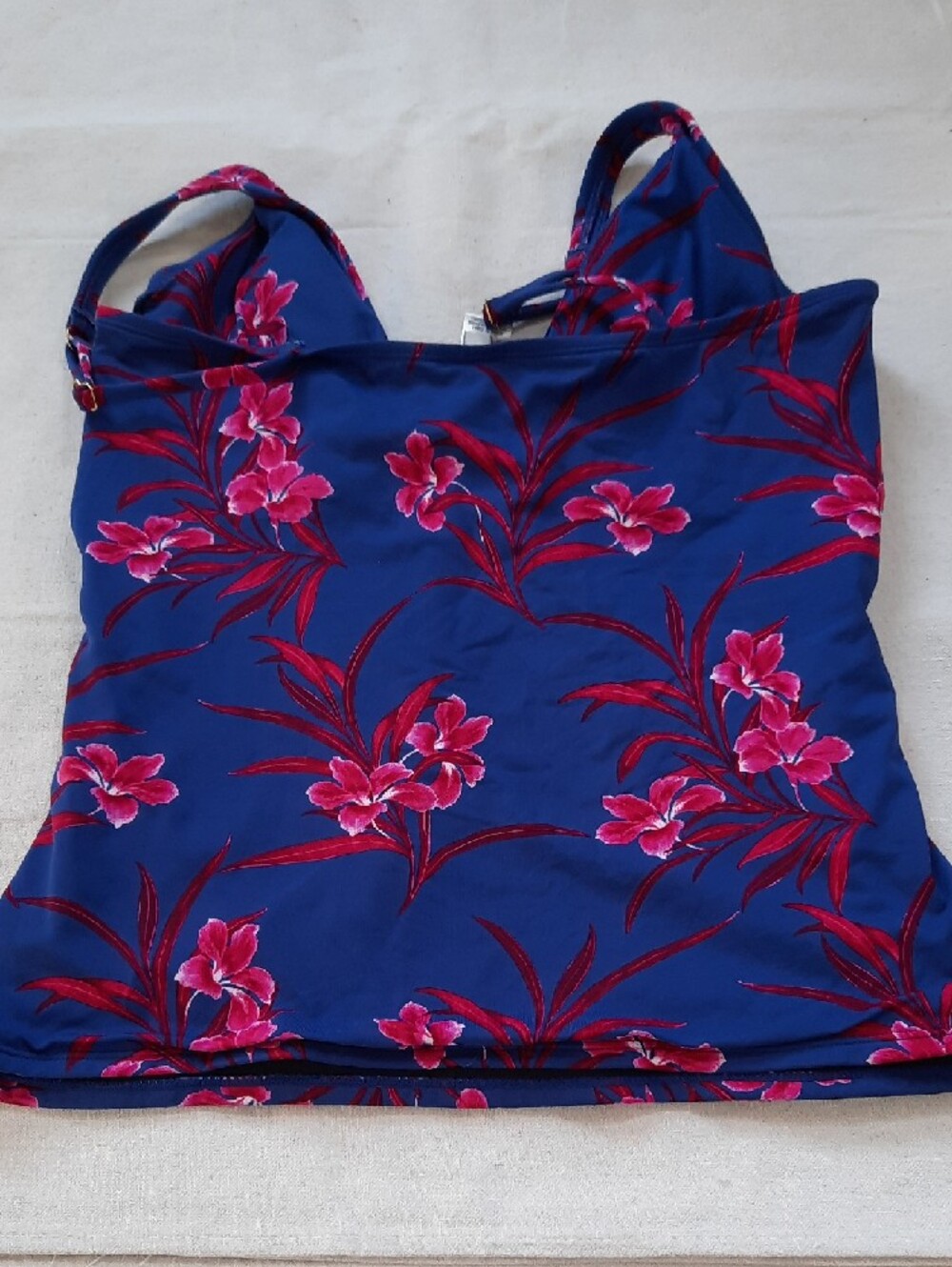Tommy Bahama Navy Blue Floral Twist-Front Swim Tankini Top - Picture 4 of 8